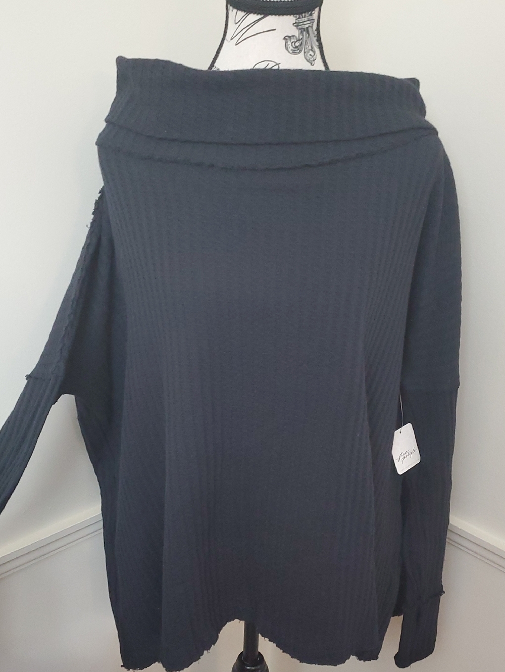 NWT Free People Long Sleeve Top Cowl Neck Thermal Oversized OpenBack Black Small